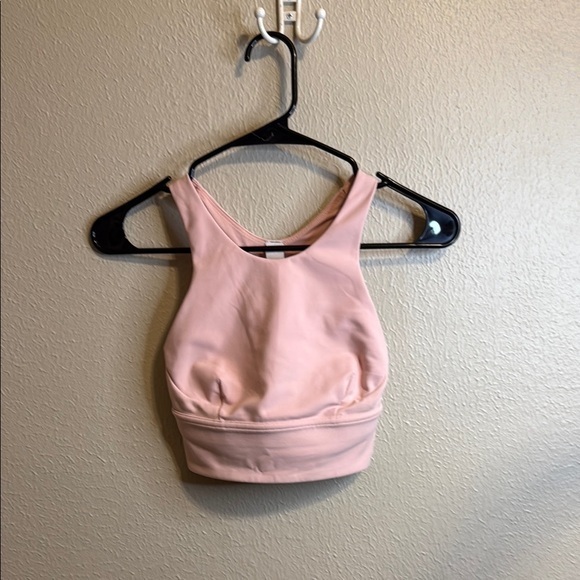 Lululemon Pink Athletic Crop Top SZ Small - Picture 1 of 7